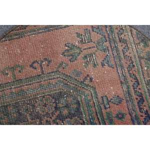 Alfombra Redonda Vintage de 2.5x1.5 pies, Alfombra Turca Azul con Diseño Floral - Product Image 4