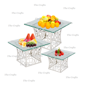 Support à gâteau en fer au design avantageux, quatre étages, taille et forme personnalisées, support à gâteau de haute qualité - Product Image 5