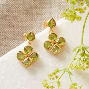 Nouvelle vente naturel vert péridot trèfle en forme de goujon goutte boucle d'oreille solide crochet boucle d'oreille lunette réglage bijoux cadeaux pour elle - Product Image 1