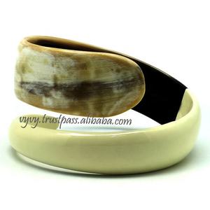 VC66 Elegant <b>Fashion</b> <b>Bracelet</b> Buffalo Horn <b>Bangle</b> Jewelry Elegant and Stylish Accessory - Product Image 1