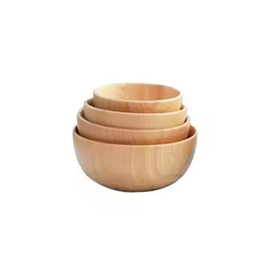 Bol de service à salade et chocolat en bois massif de forme ronde Crescent Crafts disponible en différentes tailles - Product Image 1