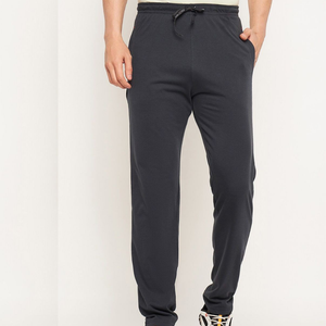Pantalon de survêtement pour hommes Fabricant OEM en coton Ensemble de vêtements de sport de qualité supérieure Vente en gros en vrac de haute qualité - Product Image 2
