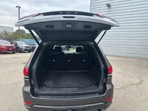 JEEP GRAND CHEROKEE ALTITUDE 2020 USADO, Volante a la Izquierda/Derecha - Product Image 4