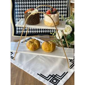Porta Macaron a strati in marmo bianco Rossev - Product Image 2