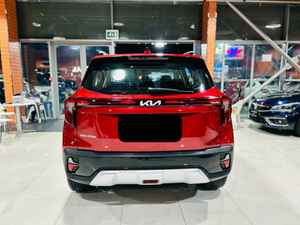 KIA Seltos SX SUV Nuevo/Usado 2024, Automático, Asientos de Cuero, en Venta - Product Image 5