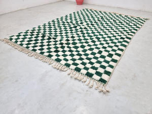 Tapis en laine à carreaux de qualité supérieure taille personnalisée coureur couloir Boho tapis en laine grand damier blanc vert tapis en laine marocain - Product Image 2