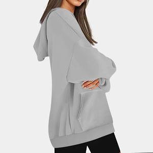 Sudadera Larga de Invierno para Mujer, Estilo Holgado, Tejido de Terciopelo Acogedor, Ajuste Relajado, Manga Abullonada, Logotipo Frontal, 100% Algodón - Product Image 1