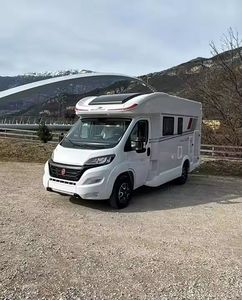 Mini camping-car de luxe 4WD Mini RV Caravane camping-car tout-terrain de luxe d'occasion avec toilette pour la maison Camping à vendre maintenant - Product Image 5