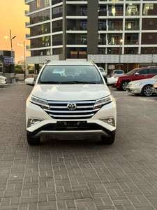 Nuevo Toyota Rush, Vehículo Todoterreno/Pickup con Transmisión Automática, Potencia de 100 a 199 HP - Product Image 4