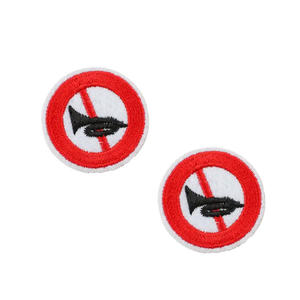 Muestra gratis precio de fábrica diseño personalizado parches bordados gran oferta hierro en parches bordados para ropa con hierro en el respaldo - Product Image 4