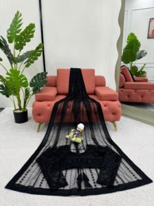 Sari de red suave de lujo con hilo pesado y blusa a juego con bordado de secuencia con colección de ropa de fiesta nupcial interior - Product Image 5