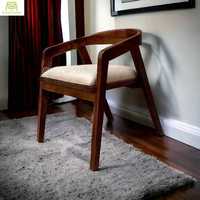 Chaise de salle à manger élégante et traditionnelle en bois massif naturel pour restaurant, hôtel, chambre à coucher, usage en ferme