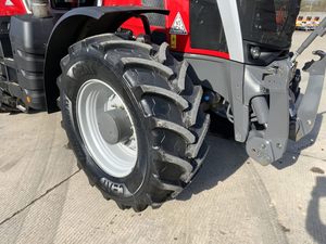 ซื้อรถแทรกเตอร์ Massey Ferguson 8S.205 Dyna 7 ล้อ 70-200 แรงม้า รถแทรกเตอร์การเกษตร สภาพใหม่ ผลผลิตสูง รับประกัน 1 ปี - Product Image 6