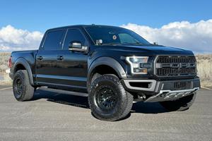 Ford F-150 Raptor 2018 Usado, Motor V6 Twin-Turbo de 450 hp, 4x4, Equipado, Mayormente sin Modificaciones - Product Image 2