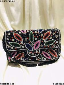 Bolso de noche de diseñador étnico hecho a mano para mujer - Product Image 2