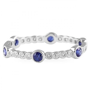 Bijoux élégants en pierres précieuses Bague fleur empilable délicate Bagues en or blanc massif 18 carats avec saphir bleu et diamant pour cadeau pour femme - Product Image 1