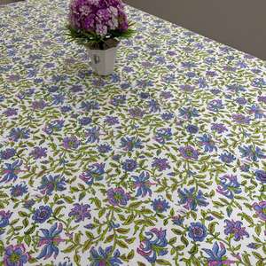 Nappe florale verte, bleue et rose, imprimée à la main en Inde, en tissu artisanal, pour la décoration de table de Noël - Product Image 6