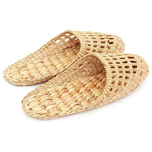 Comfortable water hyacinth <b>slippers</b> for <b>home</b> spa hotel natural <b>slipper</b> slides wholesale price - Product Image 1
