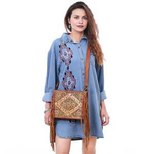 Sac bandoulière en cuir véritable style cowgirl bohème western, avec pompon et fermeture éclair, durable, prix de gros, best-seller - Product Image 3