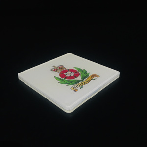 Sous-verres colorés accrocheurs: ajoutez une touche de couleur à votre décor tout en protégeant les tables et les surfaces avec des designs uniques - Product Image 6