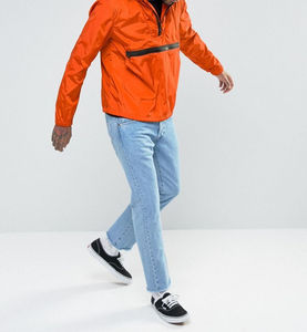 Veste d'hiver légère et active pour homme, à capuche, fermeture éclair quart, coupe-vent, avec motif de lettres, en vente - Product Image 3