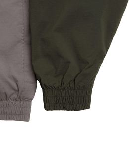 Custom Nylon Windbreaker School Polyester Men Zip Up <b>Two</b> <b>Piece</b> Football Windbreak Jacket - Product Image 4