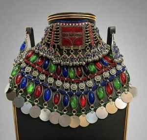 Meilleur fabricant Ensembles d'acier inoxydable de style bohème multicolore léger Ensemble de colliers et de boucles d'oreilles de haute qualité à bas prix - Product Image 3