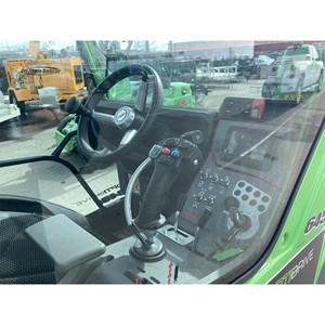 Producto en Nueva Condición 2023 AVANT 645I - Product Image 2