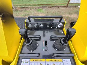 BEST SELLING DIGGIT SCL850 MINI SKID STEER <b>Tractor</b> <b>Loader</b> Front Crawler <b>Loader</b> Diesel High Efficiency Engine Bearing MOOG Pump - Product Image 5