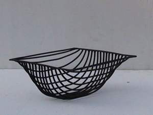 Panier à fruits en métal robuste argenté 2026 avec base stable, empêche le renversement et maintient les fruits en toute sécurité à tout moment - Product Image 3