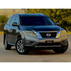 Vehículo todoterreno resistente Nis-san Pathfinder diésel 4x4 usado con motor turbo e Interior cómodo - Product Image 5