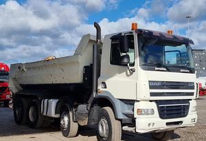 Camión Volquete DAF CF85.410 8X4 Usado, Año 2007, EURO 5, Diésel, 451-500HP, Capacidad de Carga 25-30T - Product Image 3