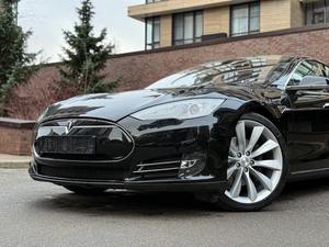 เทสลา โมเดล เอส ใหม่เอี่ยมสำหรับขาย - Product Image 5