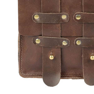 Bolsos de cuero con logotipo personalizado OEM/ODM impermeables y multifunción disponibles en varios colores para pedidos de marcas privadas al por mayor - Product Image 6