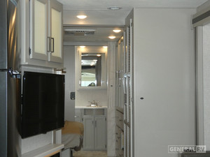 Nouveau 2025 T-h-o-r Motor C-o-a-c-h Wi-n-d-s-p-o-r-t 35M Camion de camping de luxe - Capacité 4-6 personnes - Véhicule à émissions Euro 6 - Product Image 6