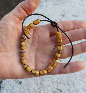 Cuentas cruzadas francesas venecianas antiguas, cuentas comerciales de vidrio amarillo veneciano de 8mm, cuentas sueltas de joyería de cristal de Murano - Product Image 2