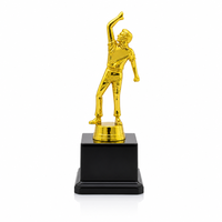 Nouveau Trophée de Volleyball en Plastique Doré de 20,5 cm 2026 avec Logo Personnalisé, Récompense MVP du Tournoi et du Championnat, Base Noire et Rouge