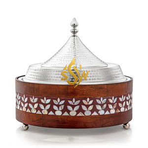 Plat de service alimentaire avec calligraphie arabe, couvercle argenté, design martelé, pot en bois, chauffe-plat rond de luxe - Product Image 6