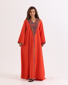 Vente en gros Abaya de luxe personnalisée en satin pour femmes Petite robe turque islamique avec manches à volants Abaya de style Dubaï pour musulmanes - Product Image 1