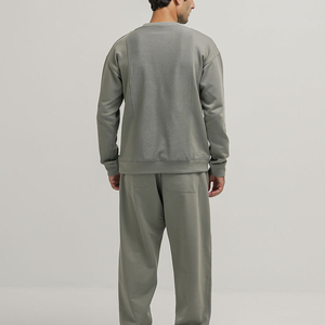 Sudadera de cuello redondo para hombre Sudadera con capucha de lana gruesa Logotipo personalizado Bordado Manga larga Sudaderas térmicas para hombre Servicio OEM - Product Image 3