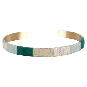 Impresionantes pulseras de mano de latón hechas a mano, joyería con detalles intrincados y patrones de inspiración étnica - Product Image 1