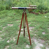 Télescope rétro en laiton avec trépied en bois et cuir, style nautique steampunk, décoration astronomique pour la maison, cadeau personnalisé parfait