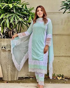 Designer élégant Salwar Kameez avec Dupatta pour les mariages, les festivals, les fêtes et les fonctions traditionnelles - Product Image 2