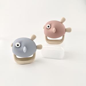 Guante de dentición de pescado CPC, manopla de dentición de silicona, juguetes de dentición para bebés, mordedor unisex de dibujos animados - Product Image 4