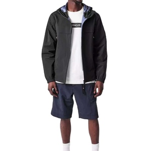 เสื้อแจ็คเก็ตซอฟต์เชลล์ดีไซน์ใหม่ไม่ซ้ำใครสำหรับผู้ชาย กันน้ำ กันลม สวมใส่สบาย แห้งเร็ว แบบถัก สไตล์ไฮสตรีท - Product Image 1