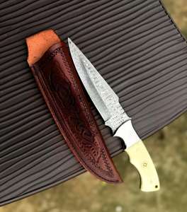 Couteau de chasse Damas fait main avec lame fixe en os de chameau, couteau viking pour le camping en plein air, bushcraft, avec personnalisation OEM - Product Image 3