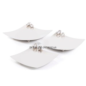 Juego de metal de calidad superior con recubrimiento en polvo de color blanco de alta demanda de 2 bandejas de servicio de centro de mesa con diseño elegante - Product Image 4