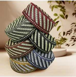 Casquette afghane en polyester brodé en gros chapeau musulman kufi pour Namaz et vêtements islamiques, couvre-chef traditionnel et modeste pour hommes - Product Image 6