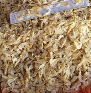 Crevettes séchées traditionnelles utilisées pour les recettes asiatiques et comme arôme, ingrédient d'origine vietnamienne, commerce - Product Image 1