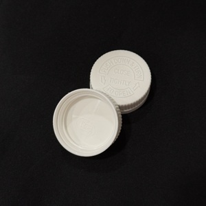 Bouchon à pression hygiénique anti-gaspillage en PP blanc APS N0164 pour un dosage pratique des produits chimiques - Product Image 5